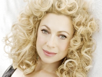 Doctor Who’s Alex Kingston Joins Kenneth Branagh in Manchester Macbeth