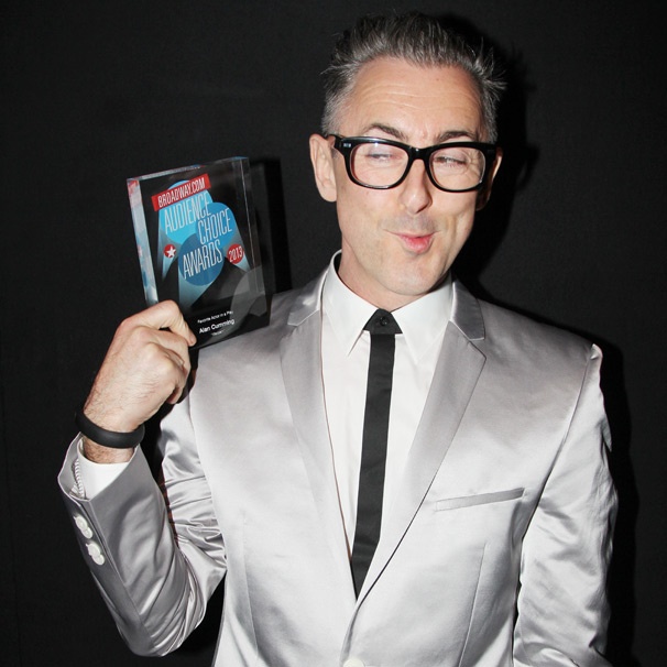 Macbeth Star Alan Cumming is Honored to Receive Two Broadway.com Audience Choice Awards for ‘Something This F**king Weird’
