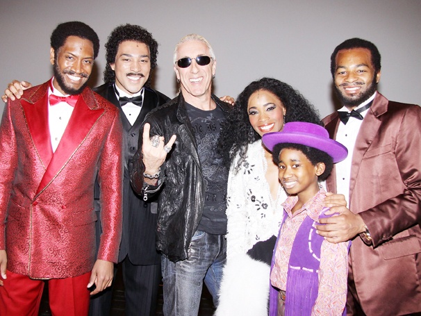 Dee Snider Rocks Out Backstage with the Stars of Motown The Musical