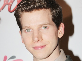 Kinky Boots Star Stark Sands on Getting 'Chills' at Pal Tituss Burgess' Tony Night Microphone Drama