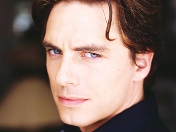 Stage Vet John Barrowman Set to Host New ABC Reality Show Sing Your Face Off