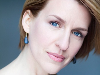 Susan Blackwell to Play Washed-Up Volleyball Player in New Volleygirls Musical