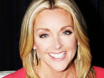 Tony Winners Take Hollywood: Jane Krakowski and Harriet Harris Board TV Pilots