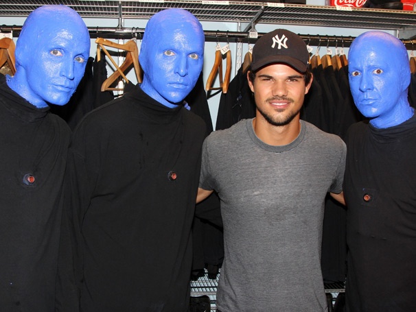 Hot Shot! Twilight Heartthrob Taylor Lautner Hangs Out With the Stars of Blue Man Group