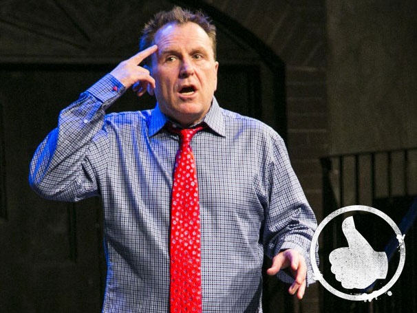 Thumbs Up to Colin Quinn’s Timely and Hilarious Solo Show Unconstitutional