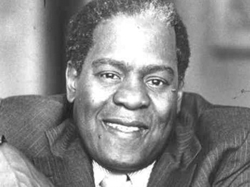Broadway Theaters to Dim Lights in Honor of Late Producer Ashton Springer on July 24