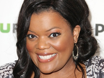 Community's Yvette Nicole Brown Reveals Her Broadway Dream Role...And Why It Won't Happen Yet