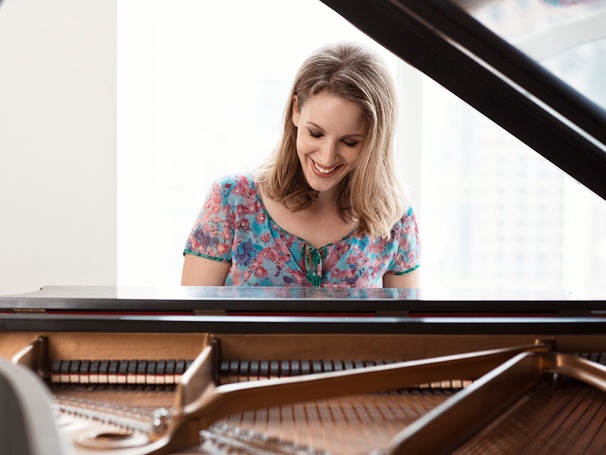 Jessie Mueller Will Star as Carole King in the New Musical Beautiful; Broadway Dates Announced