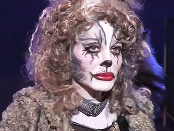 Watch Taylor Dayne Glam It Up as Grizabella in Cats
