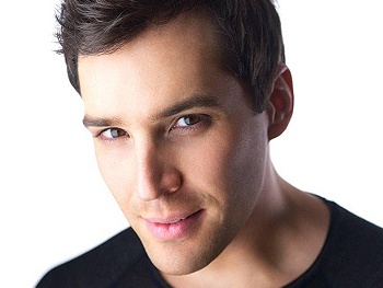 Ryan Silverman to Give 'Em the Old Flim Flam Flummox in Broadway's Chicago