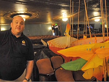 Pride Rock Weighs How Much?! Find Out Fascinating Facts About the National Tour of The Lion King