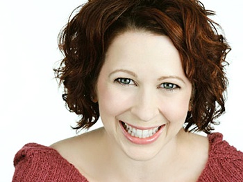 Kirsten Wyatt Joins the Closing Cast of Broadway’s Annie