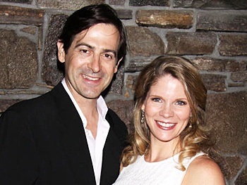Kelli O’Hara and Greg Naughton Celebrate the Birth of a Baby Girl
