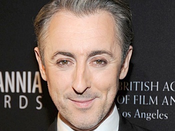 Alan Cumming on Being an ‘Older and Wiser’ Emcee and Pressing People’s Buttons Again in Cabaret