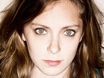 Showtime Picks Up Musical Comedy Series from YouTube Phenom Rachel Bloom on How to Stalk an Ex