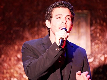 See Jarrod Spector Salute Paul McCartney, Little Richard & More in A Little Help From My Friends at 54 Below