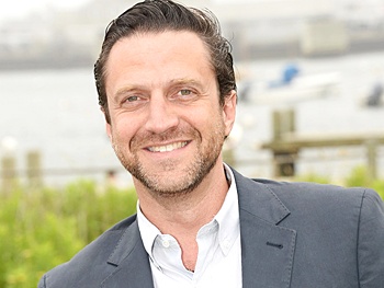 Raul Esparza Set to Return as Dr. Frederick Chilton for Season Two of NBC's Hannibal