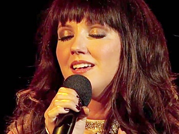 Watch Rachel Potter’s ‘Absolutely Perfect’ Rendition of ‘I Hope You Dance’ Live on The X Factor
