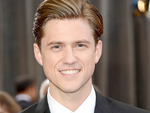 Weekend Poll Top Three: As You Wish! Fans Want Aaron Tveit to Play Westley in The Princess Bride on Stage