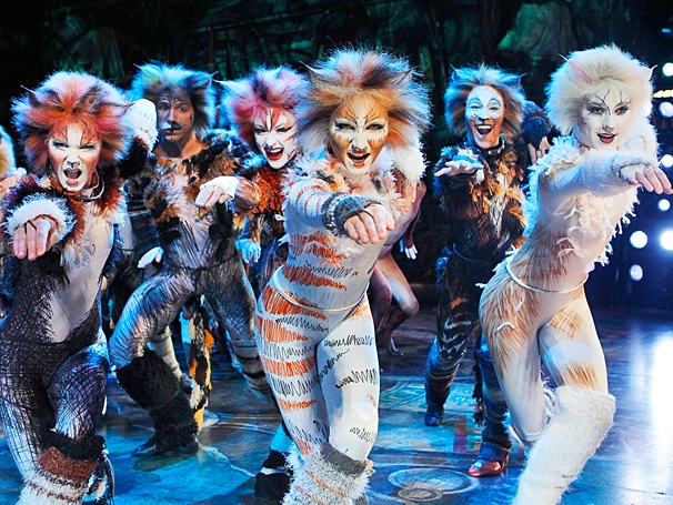 Let the Memory Live Again! Will Andrew Lloyd Webber's Cats Prowl Onto the Big Screen?
