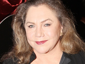 Tony Nominee Kathleen Turner to Lead Brecht's Mother Courage and Her Children at Arena Stage