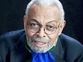 Prolific Playwright, Poet & Novelist Amiri Baraka Dies at 79