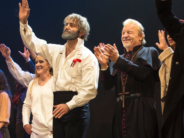 Masters of the House! See Ramin Karimloo Share the Stage With His Idol Colm Wilkinson in Les Miserables