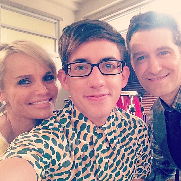 Adorable Selfie! Kristin Chenoweth & Matthew Morrison Join Kevin McHale on the Set of Glee