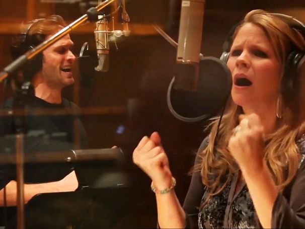 Exclusive! Kelli O'Hara & Steven Pasquale Sing from Madison County