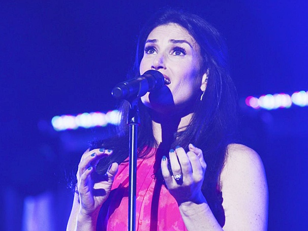 Looks Like She's the Queen! Idina Menzel Will Perform Frozen's 'Let It Go' at the Academy Awards