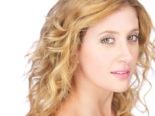 Dreams Come True! Les Miserables Star Caissie Levy Is Taking Your Questions