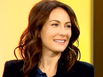 Watch Laura Benanti Discuss The Most Happy Fella and Her Absent Black Onesie