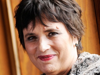 Eve Ensler's The Vagina Monologues to Return to Off-Broadway...in Spanish!