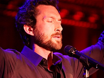 Live at 54 Below: Broadway Star Aaron Lazar Sings 'Every Single Day' from Harmony