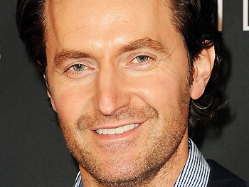 London Odds & Ends: Hobbit Hunk to Old Vic, Poirot's Lady Bracknell & More Big Fish