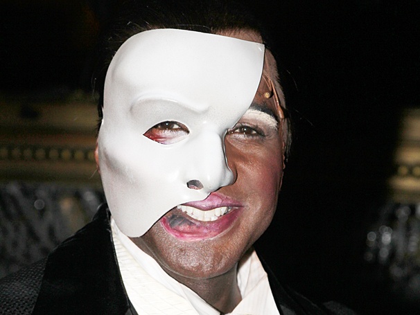 Odds & Ends: Visit Norm Lewis in His Phantom Dressing Room, Paul Rudd & Cynthia Nixon Headline Dear Albert & More!