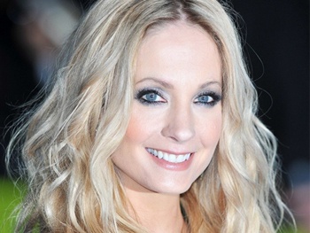 David Lindsay-Abaire’s Rabbit Hole, Starring Downton's Joanne Froggatt, Postponed in London's West End