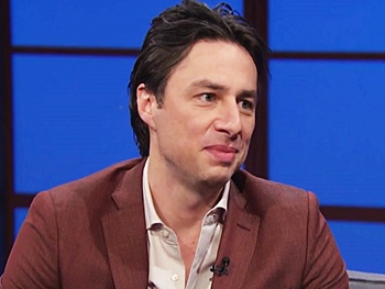 Watch Bullets' Zach Braff Discuss His Musical Theater-Themed Bar Mitzvah, Complete with Dancing Cats Centerpieces!