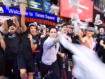 Seize the Day! Choreographer Christopher Gattelli & the Cast of Newsies Lead a Broadway-Style Workout