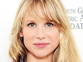 Lucy Punch Set to Star in the West End Transfer of Richard Bean's Great Britain