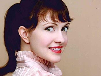 Catherine Walker Tapped to Star in A Gentleman’s Guide to Love and Murder on Broadway