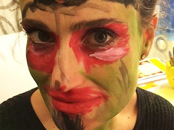 Frozen on Broadway! Face Paint! A Day in the Life! Take a Look at Idina Menzel's Crazy Weekend