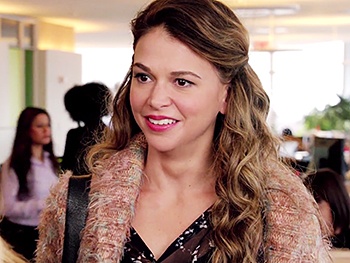 Watch Sutton Foster & Hilary Duff Follow the Wise Words of Taylor Swift in New Younger Clip