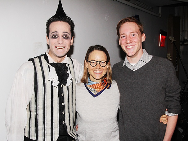Photos! Jodie Foster Spends a Deliciously Dark Evening with the Cast of Nevermore
