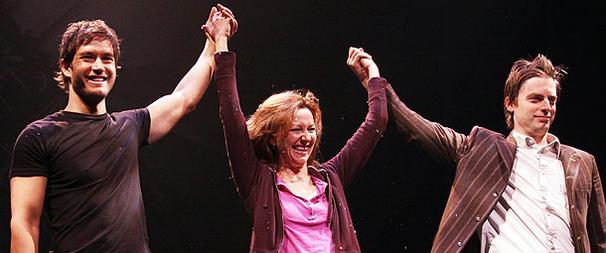 Mark-Paul Gosselaar, Justin Kirk and Tony Winner Julie White Go On for The Understudy's Big Opening