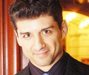 Tony Yazbeck of White Christmas Wants to 'Reach Out' in 2010