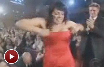 Flashback! Sara Ramirez Gives the Girls a Hoist at the Tonys