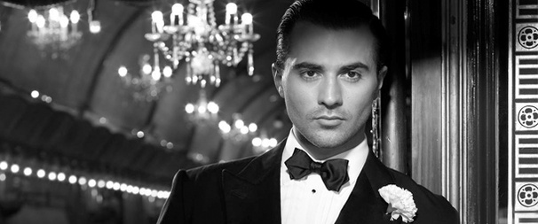 Darius Campbell Joins America Ferrera in the West End's Chicago