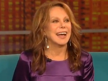Relatively Speaking’s Marlo Thomas Shares Her Love of Broadway, Charity and Husband Phil Donahue on The View