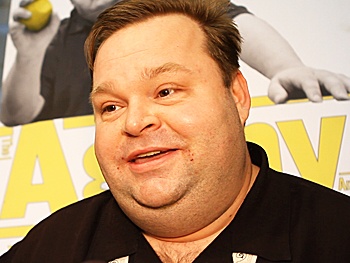 Mike Daisey Shares the Obsession Behind His Solo Show The Agony and the Ecstasy of Steve Jobs 
